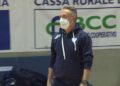 Il coach di Cantù Piero Bucchi