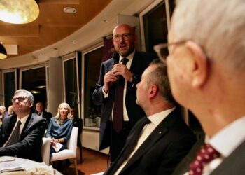 Domenico Giani durante a conviviale organizzata dal lions club monticello