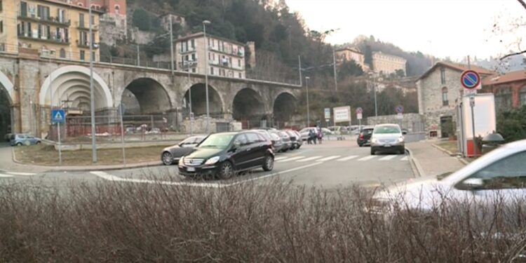 ponte ferroviario via nino bixio