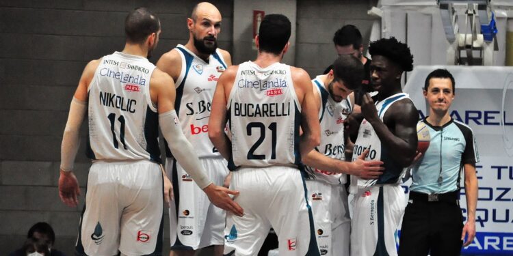 Pallacanestro Cantù giocatori