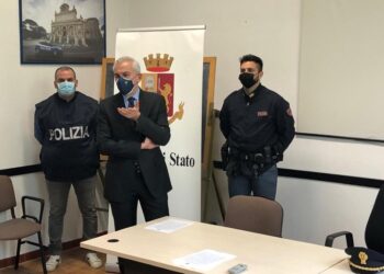 Squadra Mobile scopre a Vercelli una 'casa degli orrori'