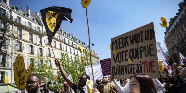 A Parigi e fuori