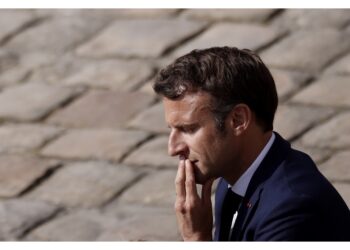 Entourage Macron ipotizza 8 maggio come 'inizio nuovo mandato'