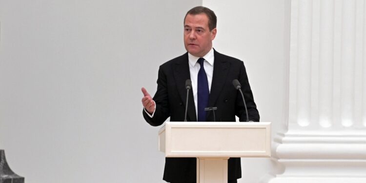 Medvedev: 'Con ingresso Finlandia e Svezia rafforzeremo confini'