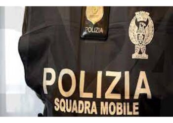 Raid in una scuola media di Novara ripresi e postati sui social