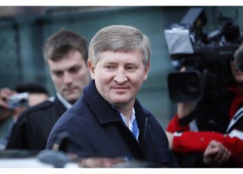 Akhmetov chiede oltre 20 miliardi per le perdite subite