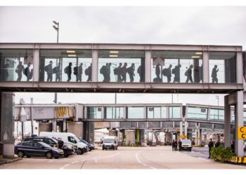 Movimento di protesta all'aeroporto parigino Charles de Gaulle