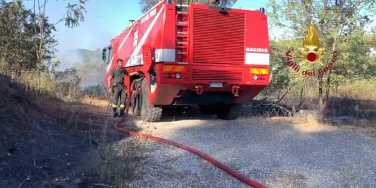 Ha scatenato fiamme nella zona di via Pisana