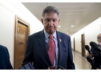 Joe Manchin aveva già affondato precedente pacchetto da 2000 mld