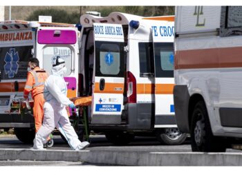 Risalgono i ricoveri ospedalieri (+10)