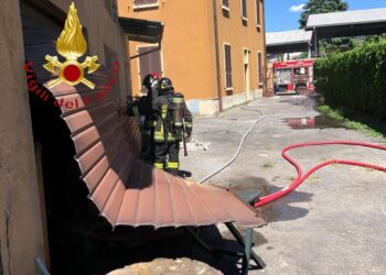 Incendio e scoppio Erba