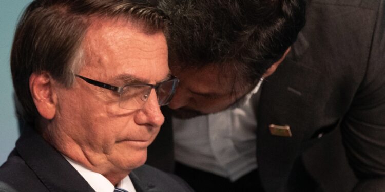 Datafolha assegna invece a Bolsonaro il 36%