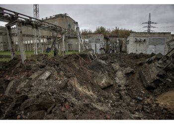 'Bombardato un convoglio nella regione di Kharkiv'