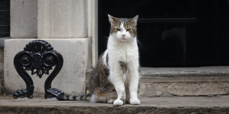 BoJo cita inquilino più longevo Downing Street in discorso addio