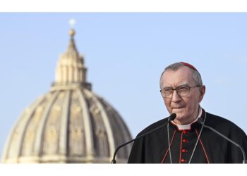 Ministero Mosca pubblica una foto della loro stretta di mano