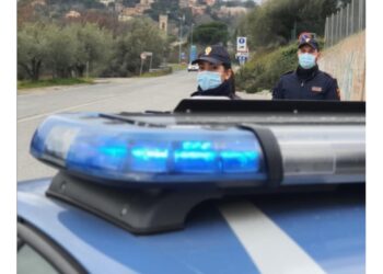 Apparentemente senza motivo. Aggressione in appartamento centro