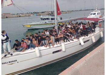 Imbarcazione è arrivata nel porto di Corigliano Rossano