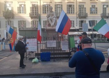 In piazza Comitati nati da proteste No Vax e No Green Pass