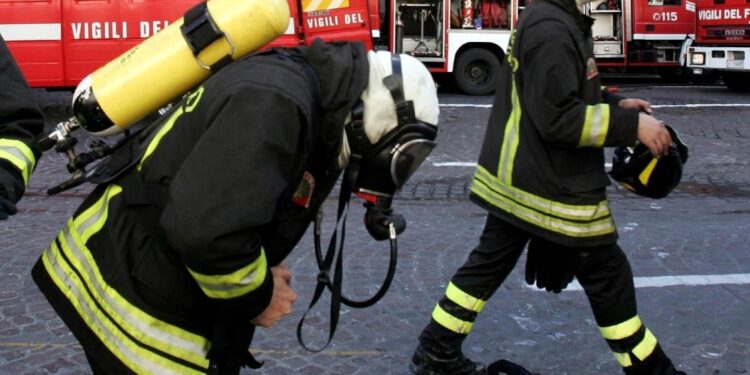 Rogo nella notte in una casa a Capraia Fiorentina