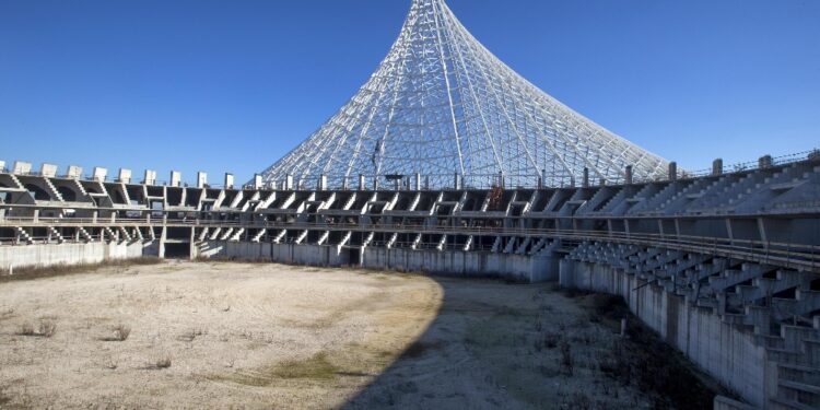 L'incompiuta sarà padiglione in un bosco di 'alberi energetici'