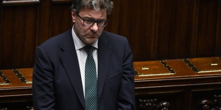 In serata Giorgetti per illustrerà gli emendamenti del governo