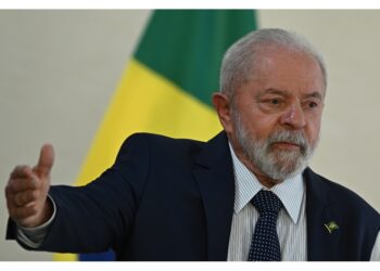 Ministri degli Esteri greco e francese arrivano a Brasilia