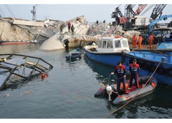 Ammiraglio era stato condannato a tre anni