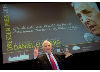 Daniel Ellsberg copiò documenti su strategie segrete in Vietnam