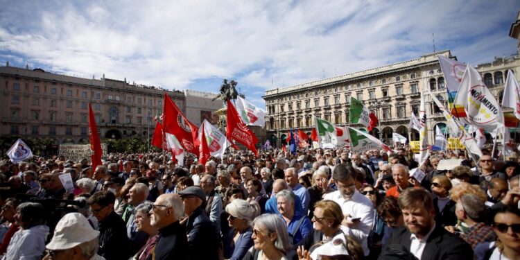 'Urgente risolvere il problema delle liste d'attesa'