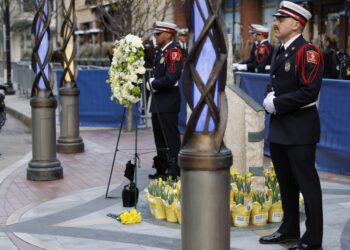 Marcia delle famiglie delle vittime. Lunedì si corre la gara