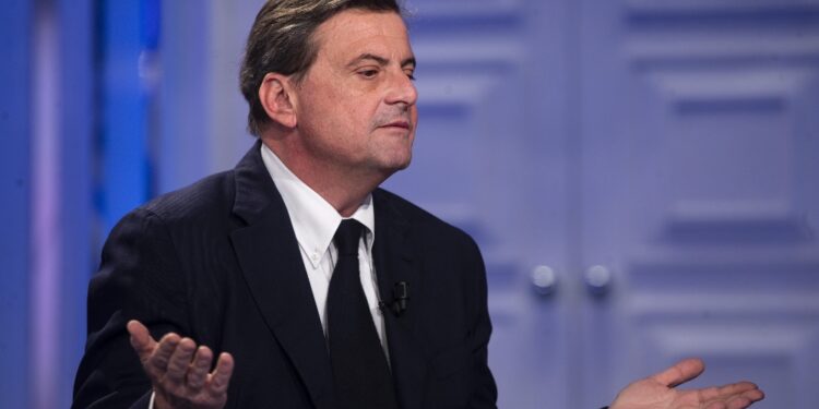 L'autoironia del leader di Azione Carlo Calenda