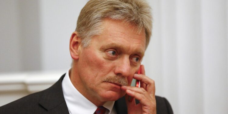 Peskov dopo il decreto di amministrazione 'temporanea' di Mosca