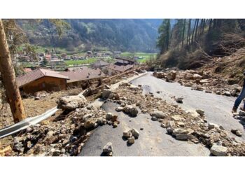 Sono dieci gli evacuati