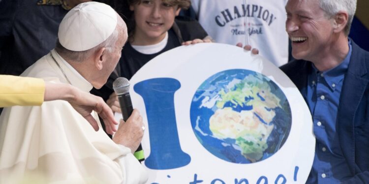 Tweet di Francesco per la Giornata della Terra