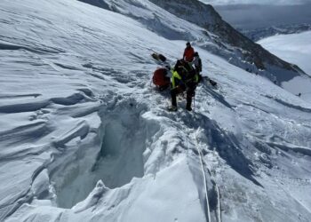 E' stato trattenuto dal compagno