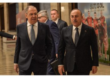 Ministro degli Esteri di Mosca Lavrov è in visita ad Ankara