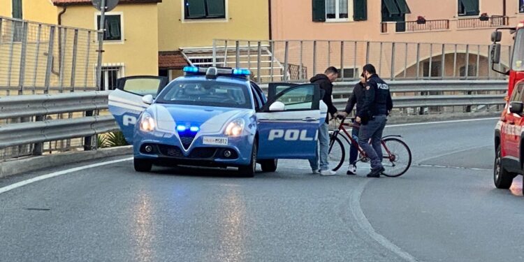 La vittima è stata ferita dopo una lite in strada