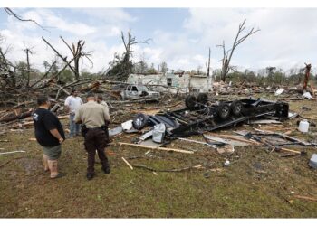 Lo Stato più colpito è l'Arkansas con cinque morti