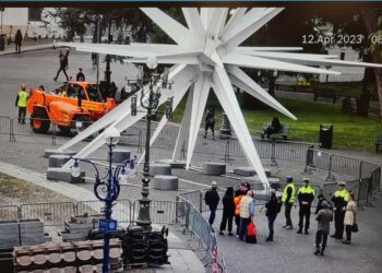 Per il crollo sono indagate 12 persone