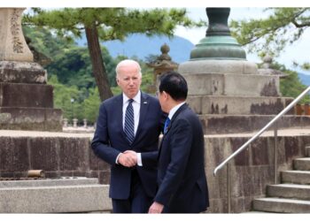 È il messaggio scritto al Peace Memorial Museum di Hiroshima