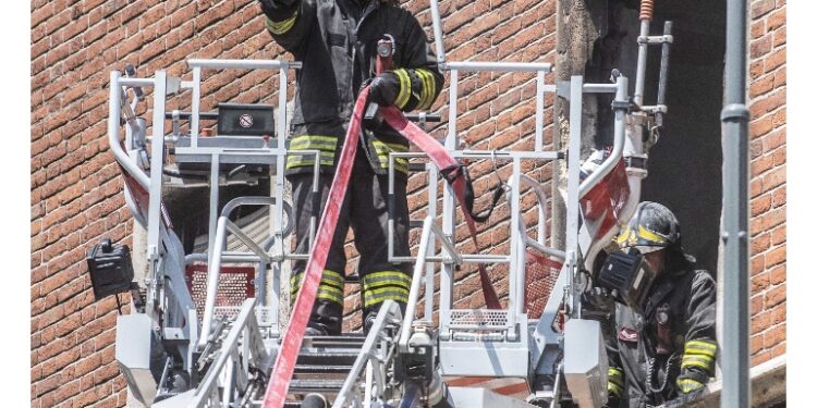 Spento in breve dai Vigili del fuoco