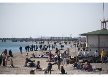 Alta l'affluenza verso le spiagge