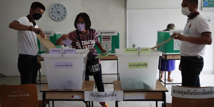 Elezioni politiche il 14 maggio ma molti già premono alle urne