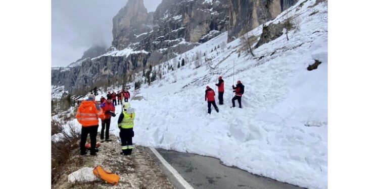 Il cono della slavina è stato controllato con le sonde