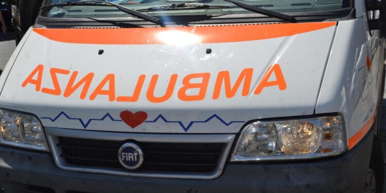 L'incidente a San Lorenzo del Vallo. Indagano i carabinieri