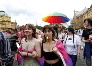 A corteo in capitale kosovara anche premier Kurti e ambasciatori