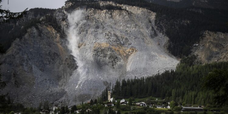 Massi sulla strada a Brienz