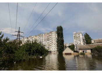 Per l'afflusso dal fiume Dnipro cala salinità del mare a Odessa