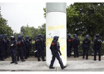 Dopo la morte dell'adolescente di Nanterre