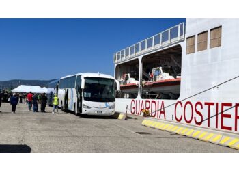 Erano a Lampedusa.In 400 sbarcheranno